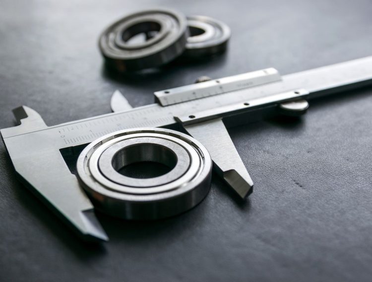 Best Bluetooth Caliper for Machinists and Engineers